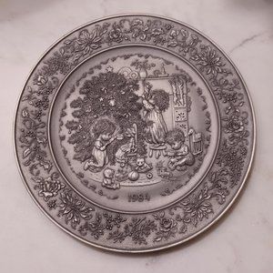 Hallmark Pewter Christmas Plate, Vintage, 1984, Edition Limited